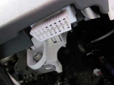 OBD2[q̈
